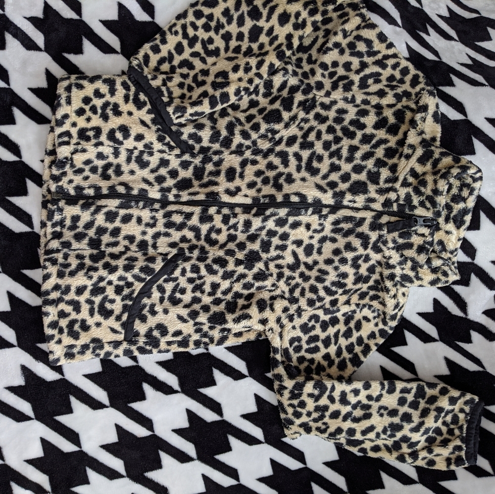 Leopard Girl's Sweater
